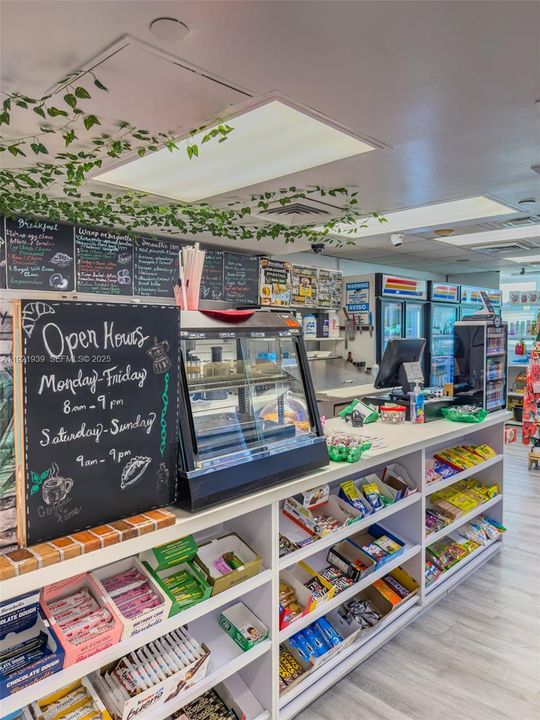 待售: $990,000 (2 贝兹, 2 浴室, 1078 平方英尺)