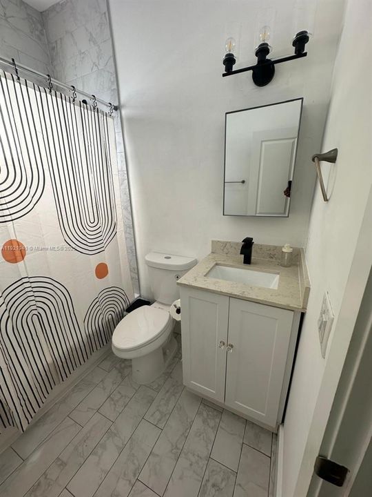 待售: $770,000 (0 贝兹, 0 浴室, 1908 平方英尺)