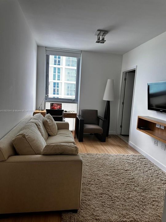 For Rent: $18,500 (4 beds, 4 baths, 2394 Square Feet)