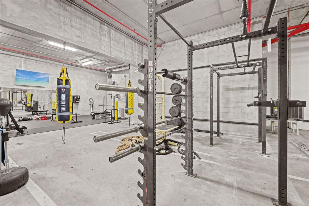 For Sale: $795,000 (3 beds, 2 baths, 1336 Square Feet)