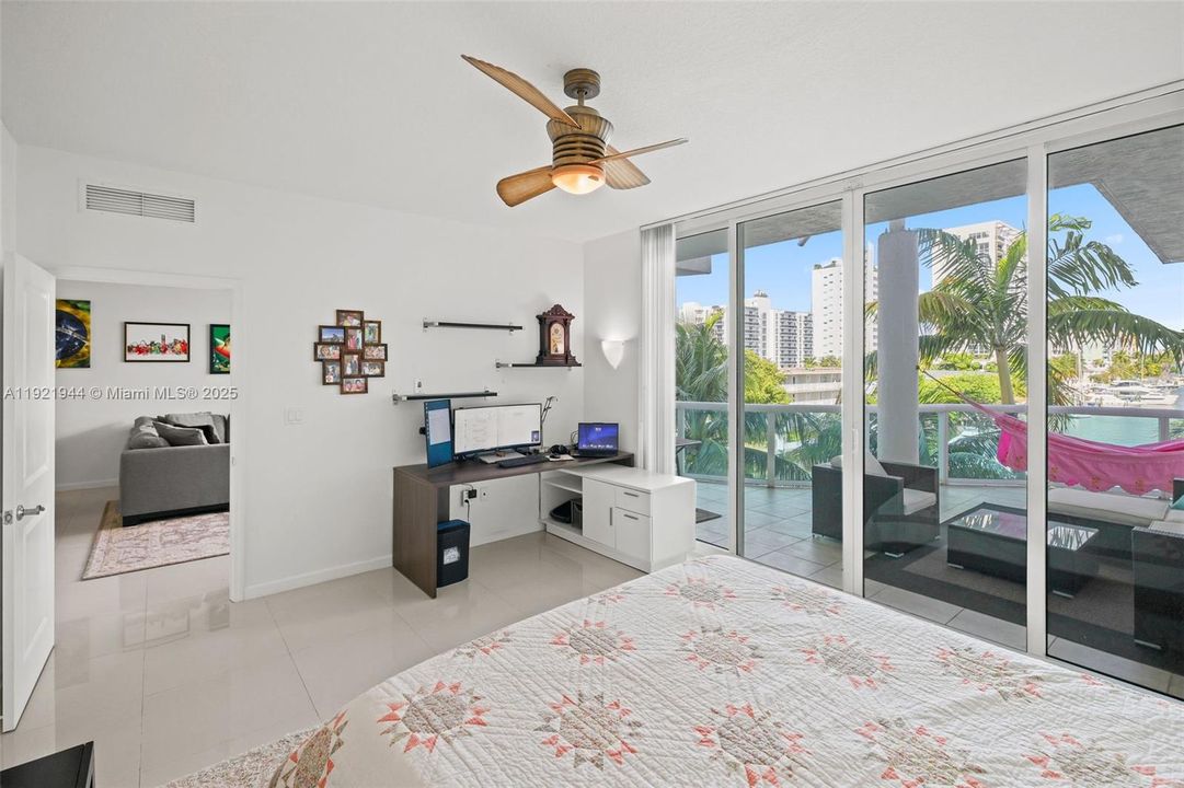 For Sale: $795,000 (3 beds, 2 baths, 1336 Square Feet)