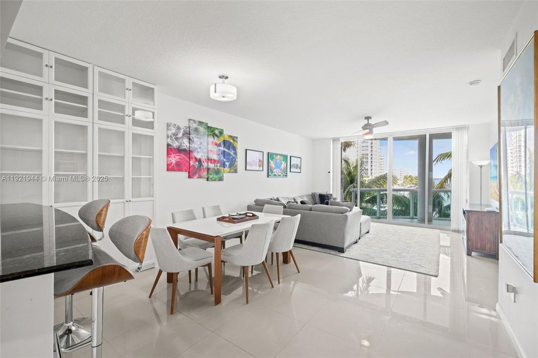 For Sale: $795,000 (3 beds, 2 baths, 1336 Square Feet)