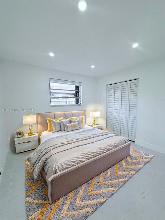 For Rent: $3,000 (3 beds, 2 baths, 1700 Square Feet)