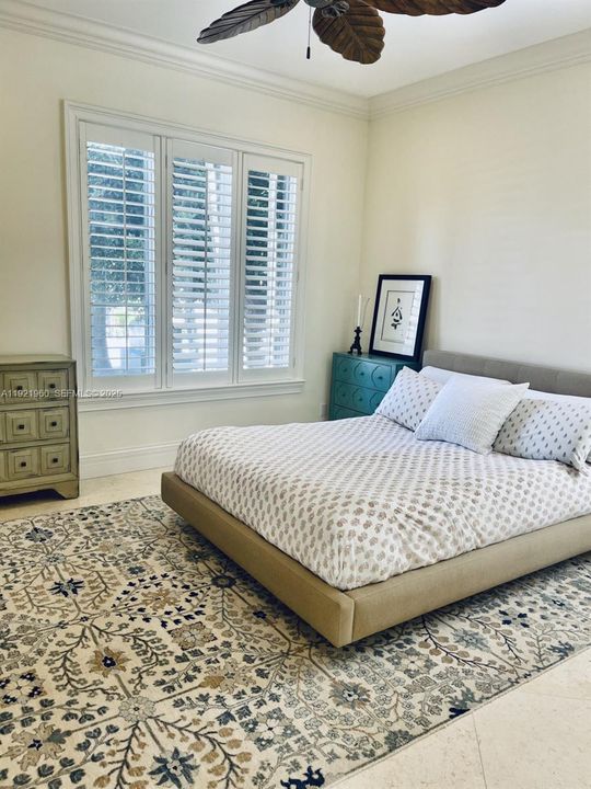 For Sale: $7,999,999 (6 beds, 7 baths, 7130 Square Feet)