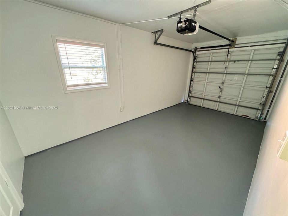 For Rent: $2,745 (3 beds, 2 baths, 1314 Square Feet)