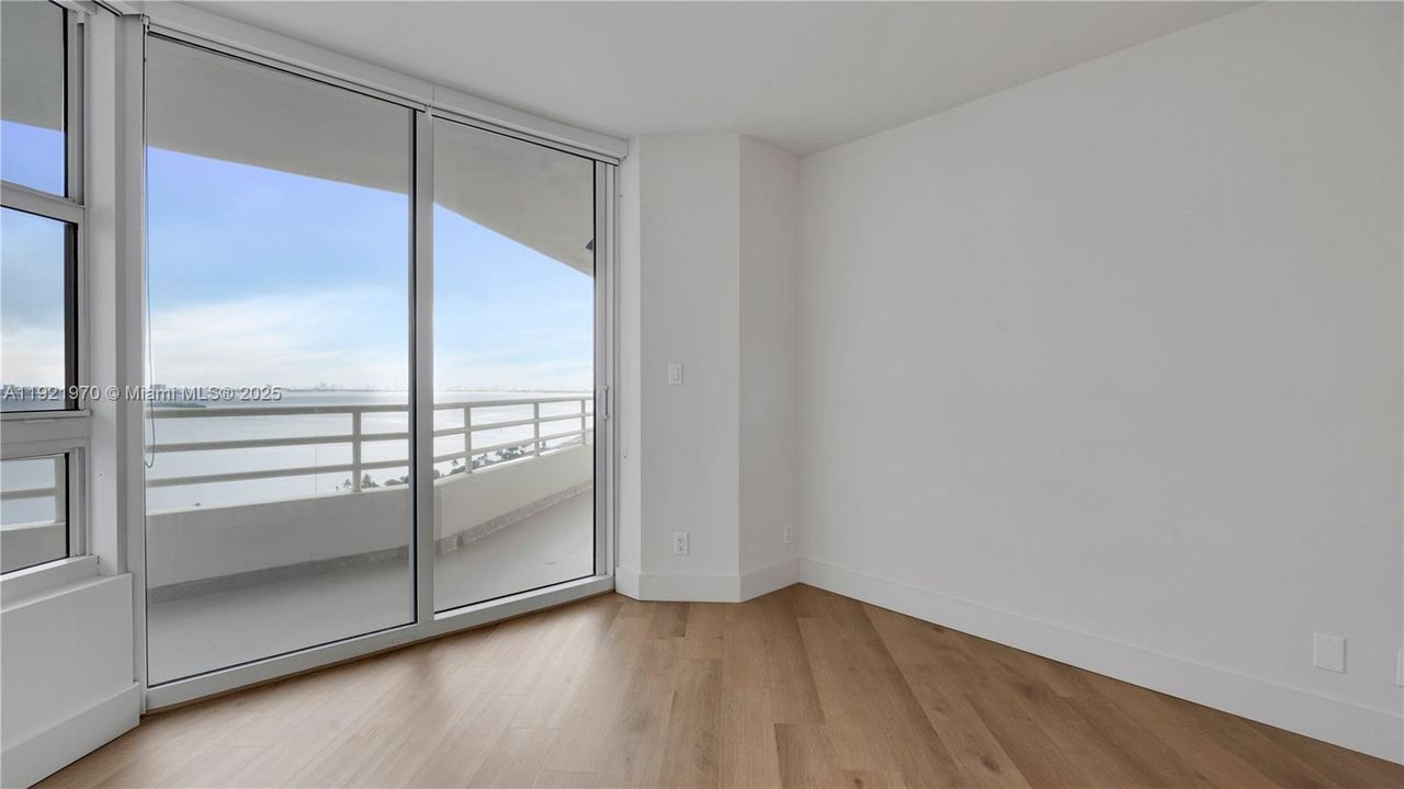 For Rent: $8,241 (3 beds, 3 baths, 2022 Square Feet)