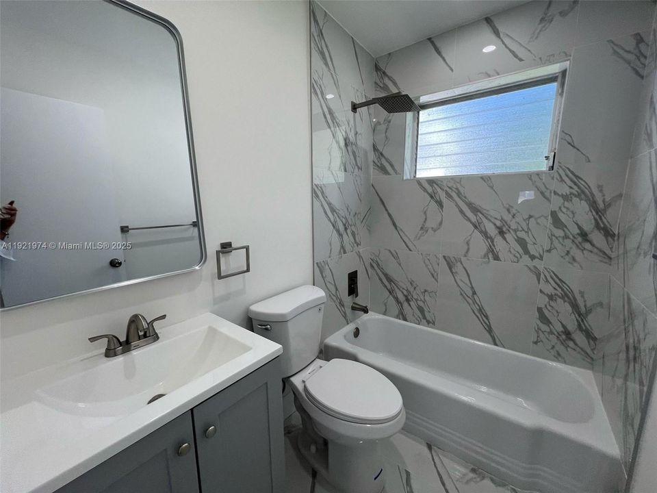 For Sale: $535,000 (4 beds, 2 baths, 1515 Square Feet)