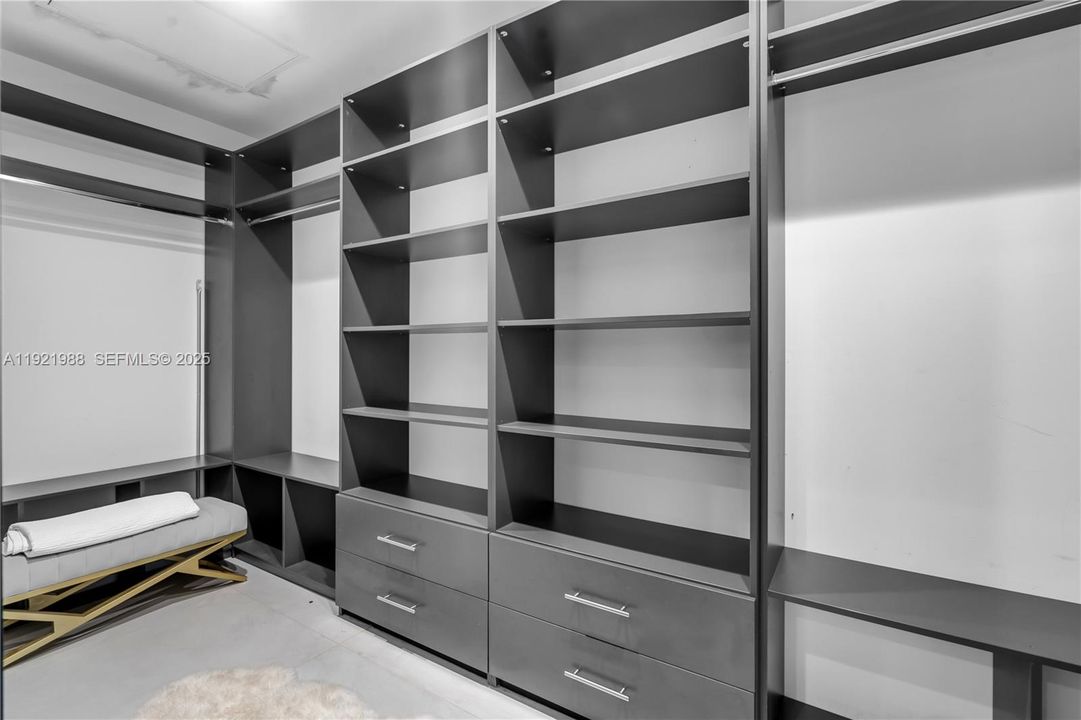 На продажу: $3,395,000 (5 спален, 5 ванн, 3868 Квадратных фут)