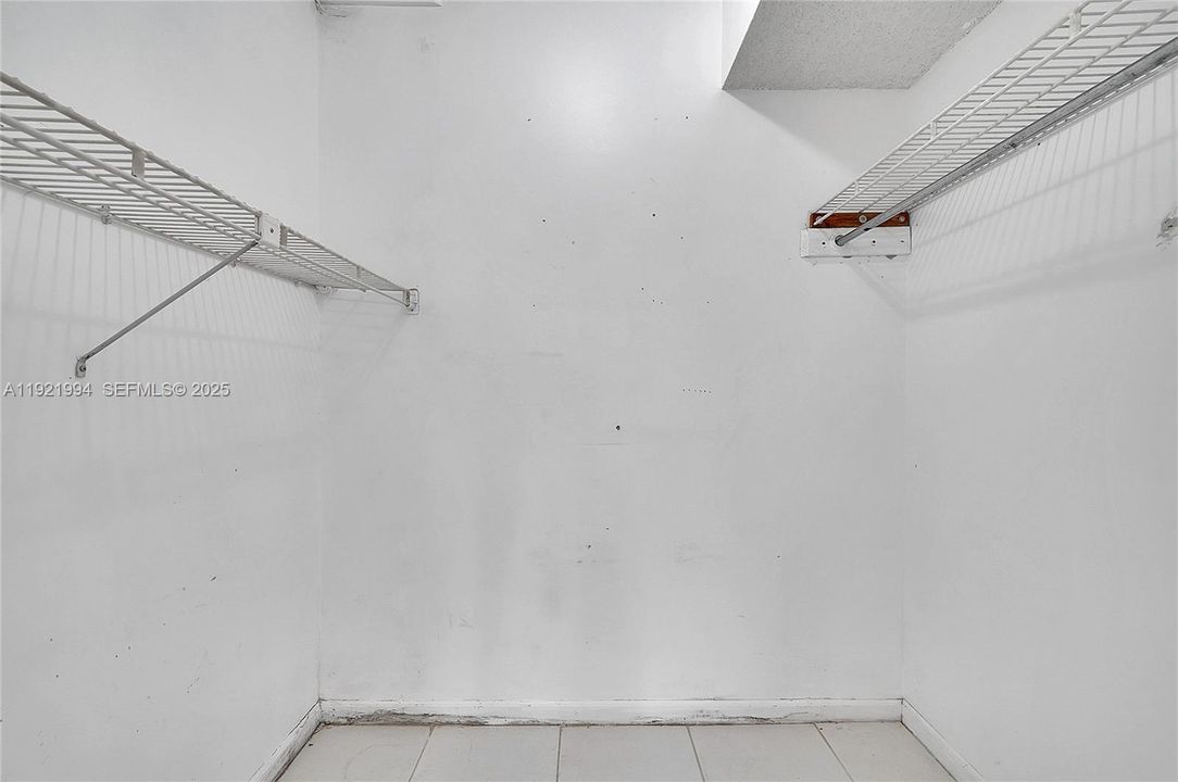 En Venta: $130,000 (2 camas, 2 baños, 1170 Pies cuadrados)