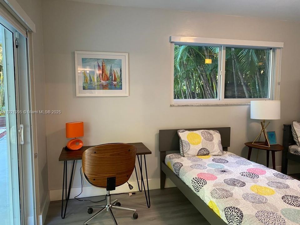 For Sale: $790,000 (3 beds, 2 baths, 1494 Square Feet)