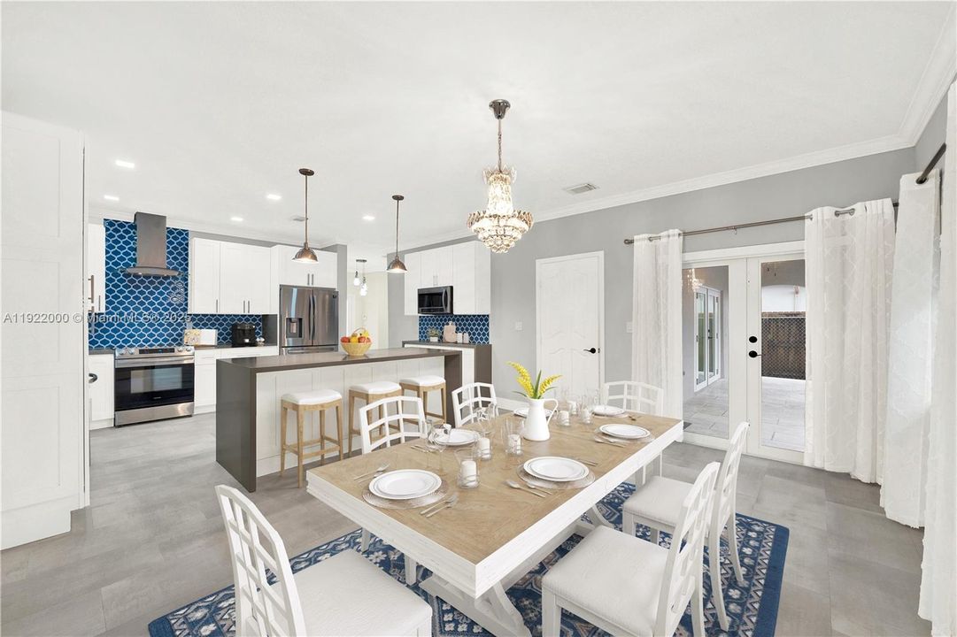 Под контрактом: $875,000 (3 спален, 3 ванн, 2574 Квадратных фут)