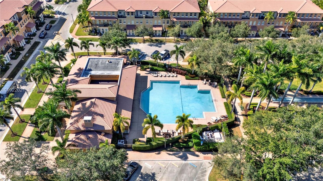 待售: $520,000 (3 贝兹, 3 浴室, 1826 平方英尺)