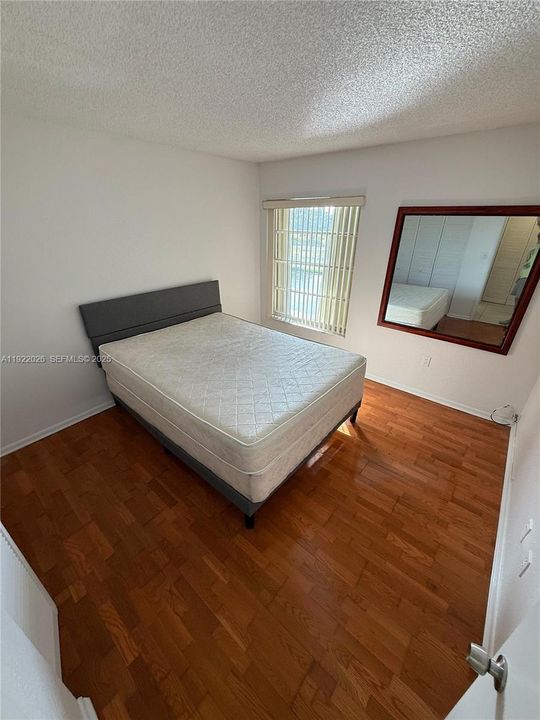 В аренду: $1,750 (1 спален, 1 ванн, 660 Квадратных фут)