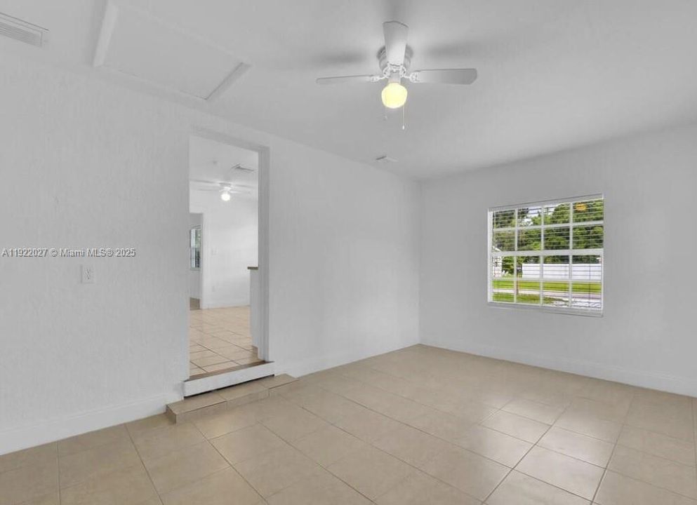 待售: $260,000 (3 贝兹, 2 浴室, 0 平方英尺)