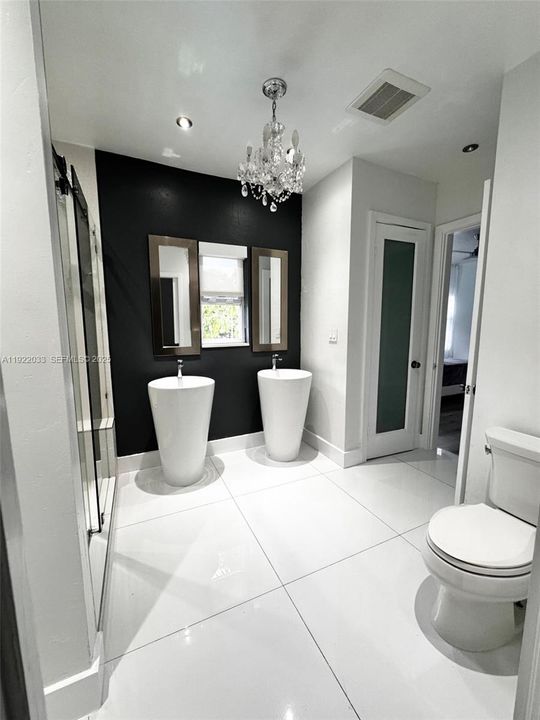 For Rent: $20,000 (4 beds, 3 baths, 2723 Square Feet)