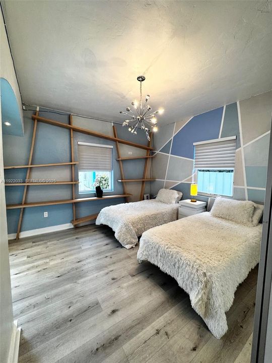 For Rent: $20,000 (4 beds, 3 baths, 2723 Square Feet)