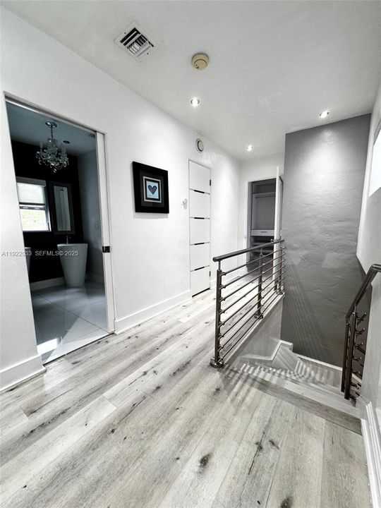 For Rent: $20,000 (4 beds, 3 baths, 2723 Square Feet)