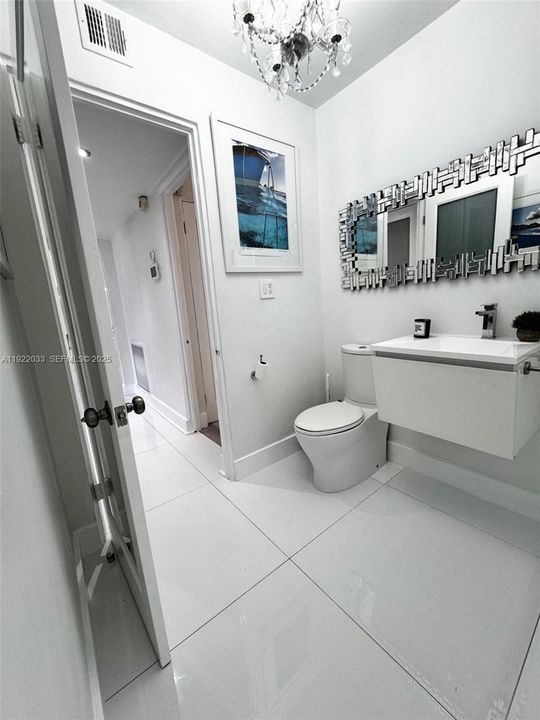 For Rent: $20,000 (4 beds, 3 baths, 2723 Square Feet)