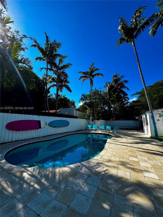 For Rent: $20,000 (4 beds, 3 baths, 2723 Square Feet)