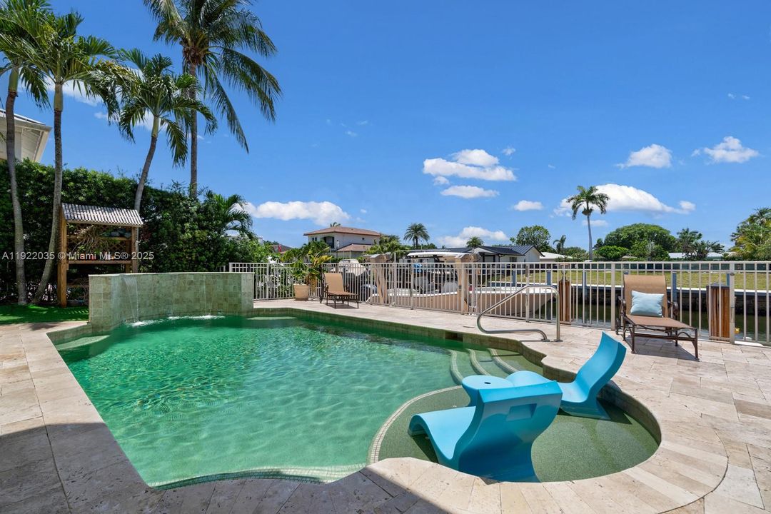 For Sale: $2,749,000 (4 beds, 3 baths, 3106 Square Feet)