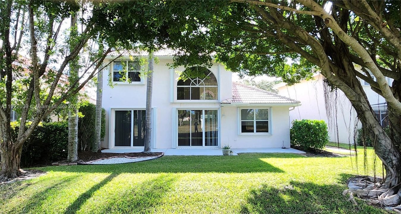 待售: $600,000 (3 贝兹, 2 浴室, 2222 平方英尺)