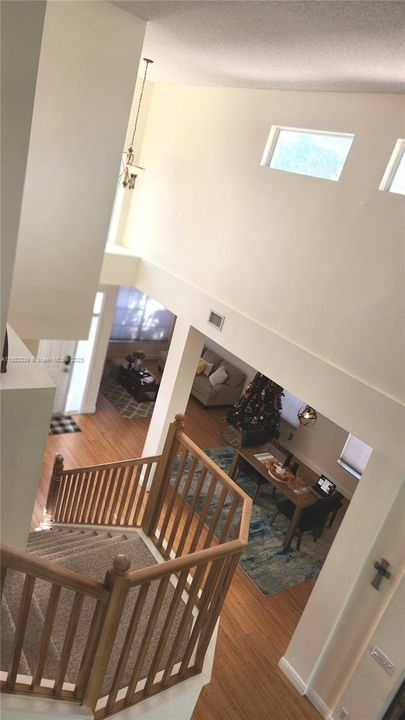 待售: $600,000 (3 贝兹, 2 浴室, 2222 平方英尺)