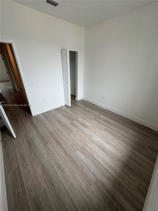 В аренду: $2,700 (3 спален, 2 ванн, 1458 Квадратных фут)
