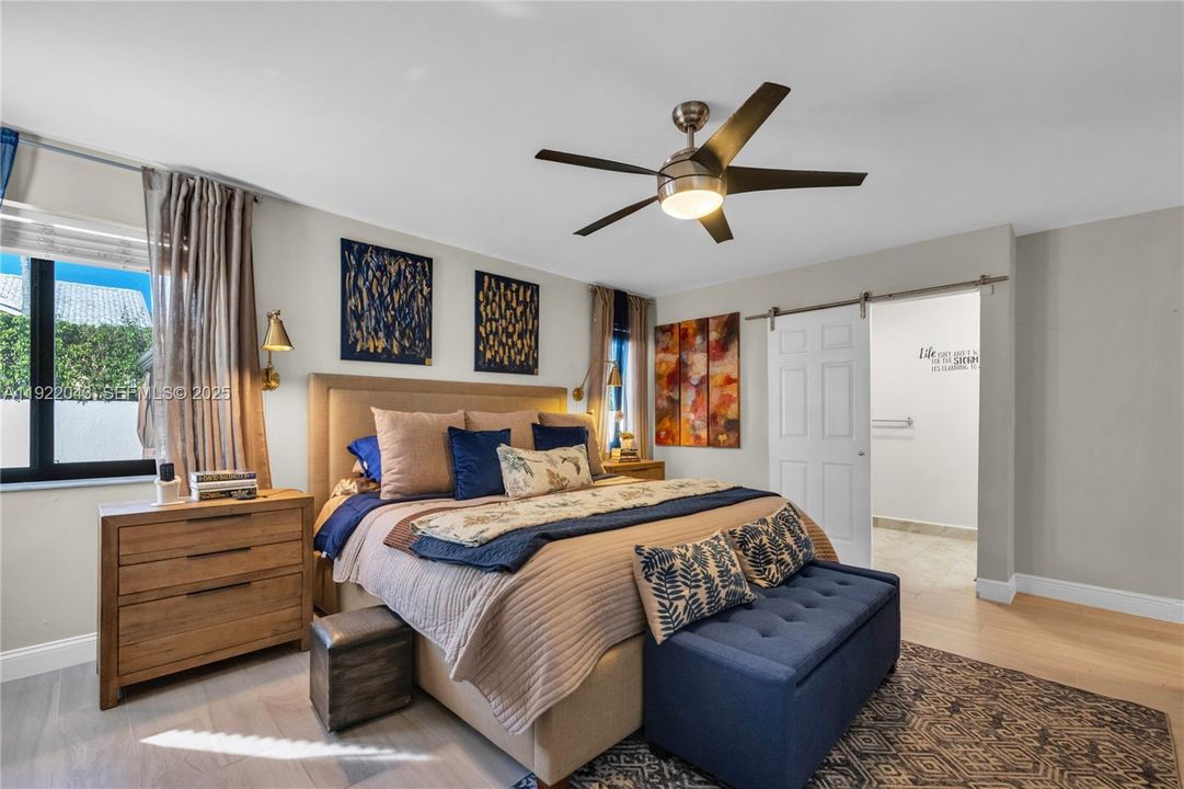 For Sale: $997,500 (3 beds, 2 baths, 1903 Square Feet)