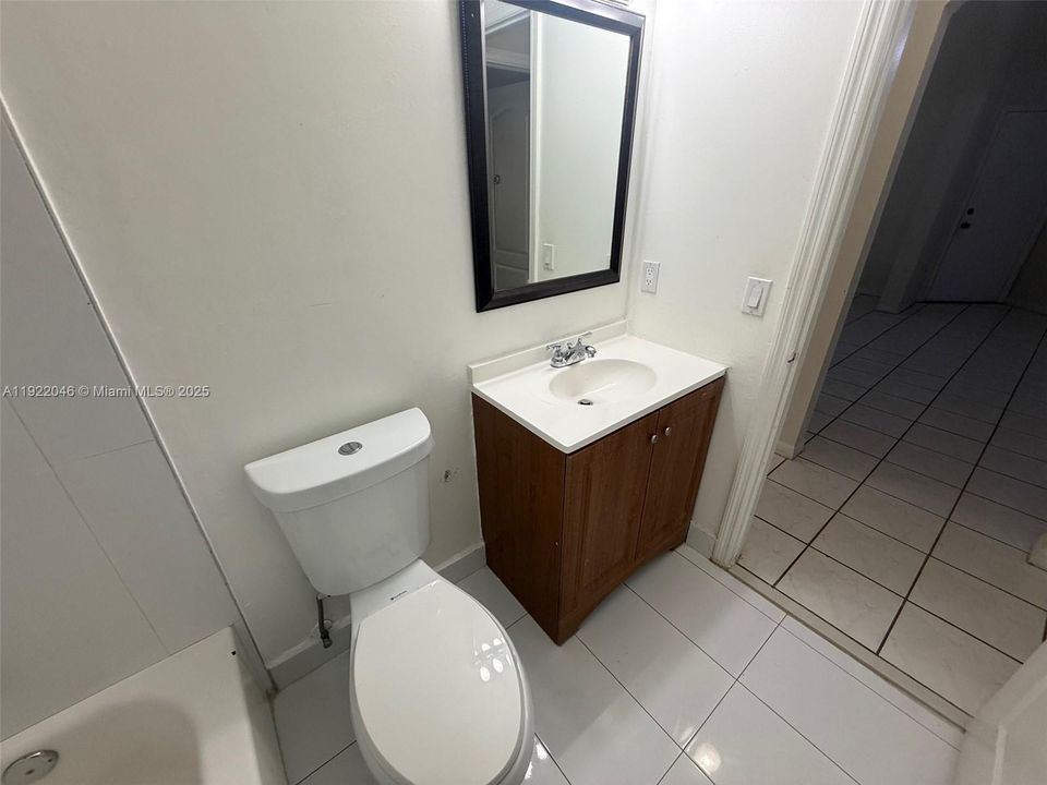 For Sale: $729,900 (4 beds, 2 baths, 1786 Square Feet)