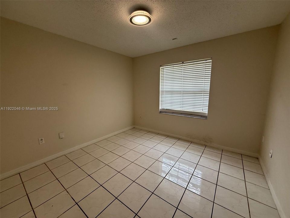 For Sale: $729,900 (4 beds, 2 baths, 1786 Square Feet)