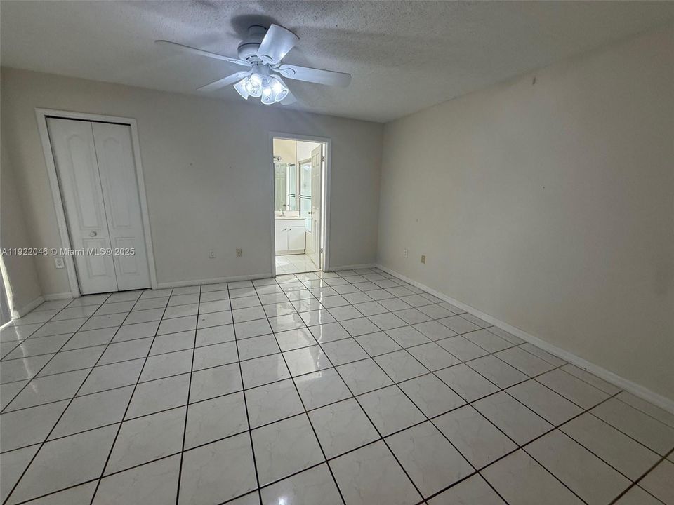 For Sale: $729,900 (4 beds, 2 baths, 1786 Square Feet)