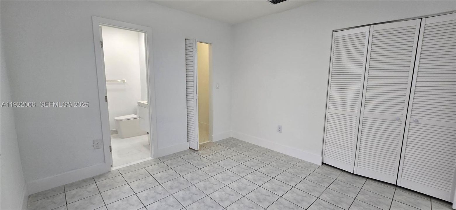 For Sale: $595,000 (3 beds, 2 baths, 1185 Square Feet)