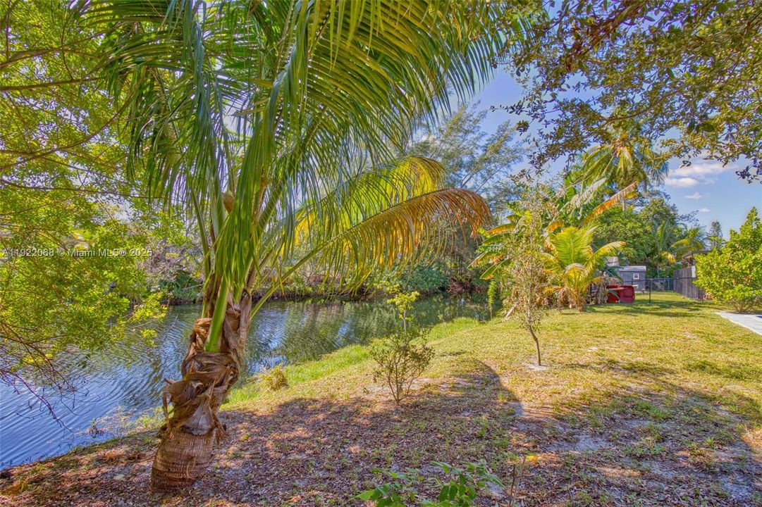 For Rent: $3,500 (3 beds, 2 baths, 1355 Square Feet)