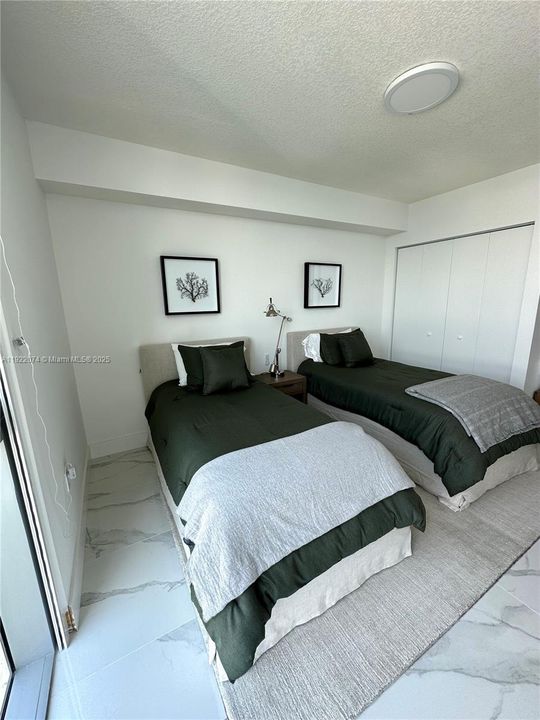 For Rent: $9,500 (3 beds, 3 baths, 1892 Square Feet)