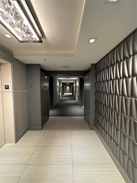 For Rent: $9,500 (3 beds, 3 baths, 1892 Square Feet)