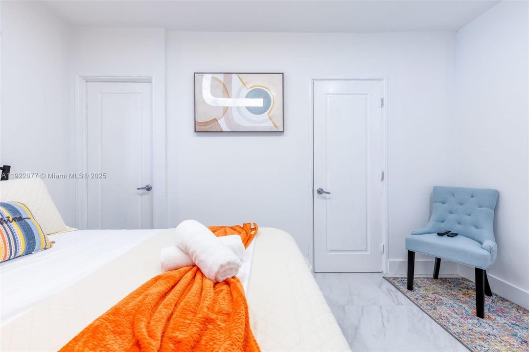 For Rent: $8,750 (4 beds, 2 baths, 3014 Square Feet)