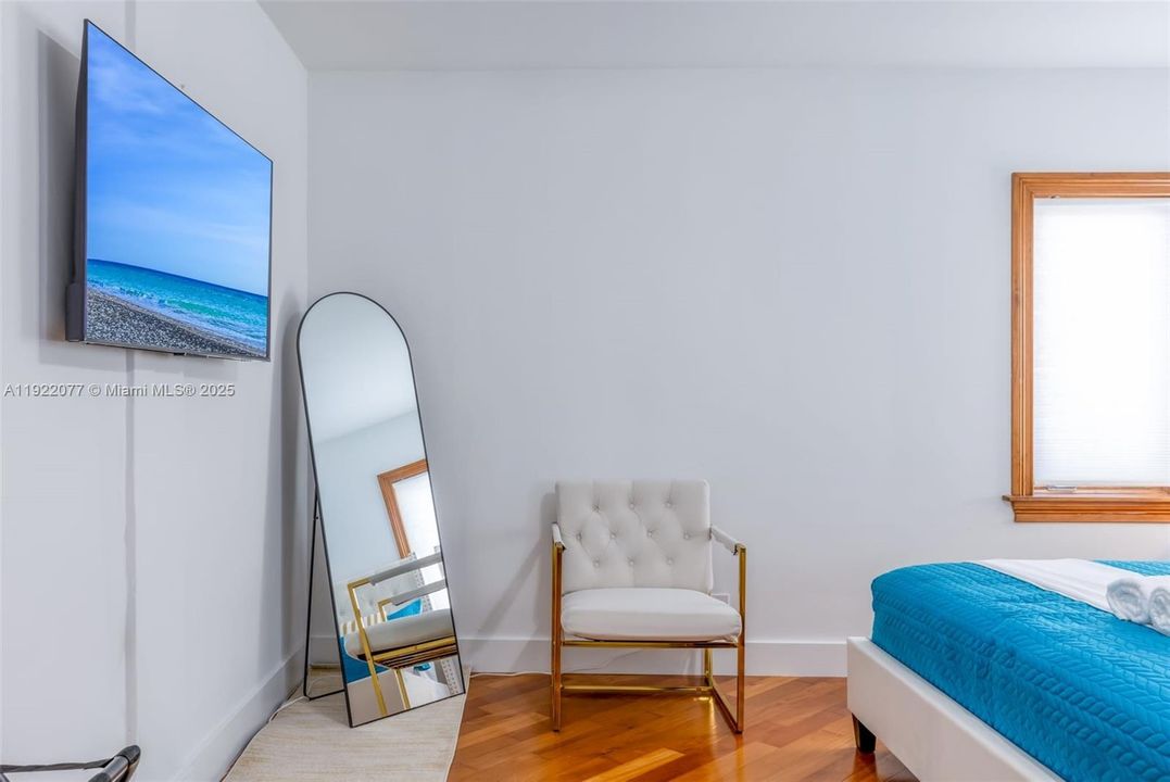 For Rent: $8,750 (4 beds, 2 baths, 3014 Square Feet)