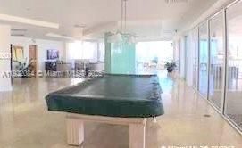 出租: $6,500 (2 贝兹, 2 浴室, 1500 平方英尺)