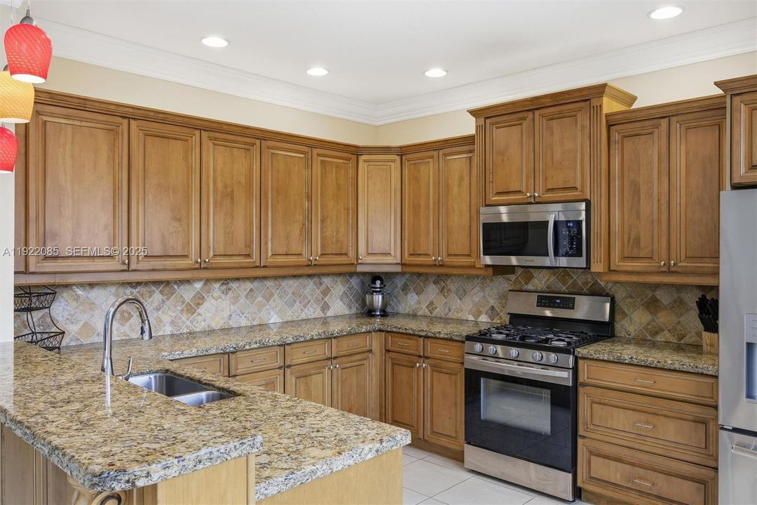 待售: $519,900 (3 贝兹, 2 浴室, 1865 平方英尺)