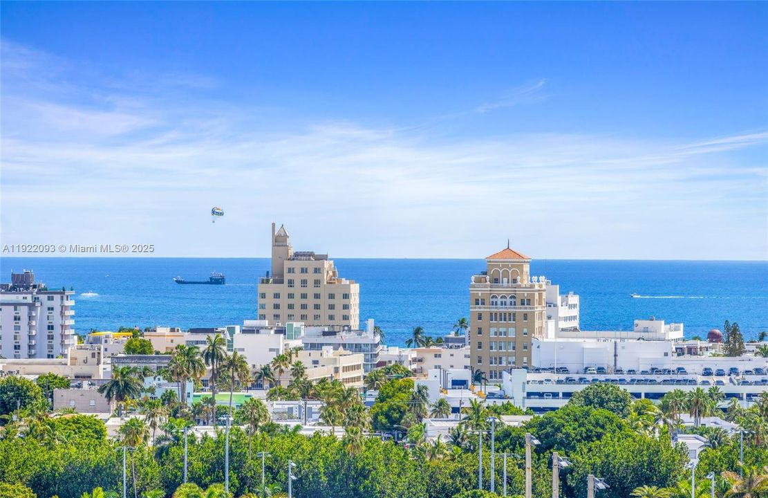 待售: $550,000 (1 贝兹, 1 浴室, 990 平方英尺)