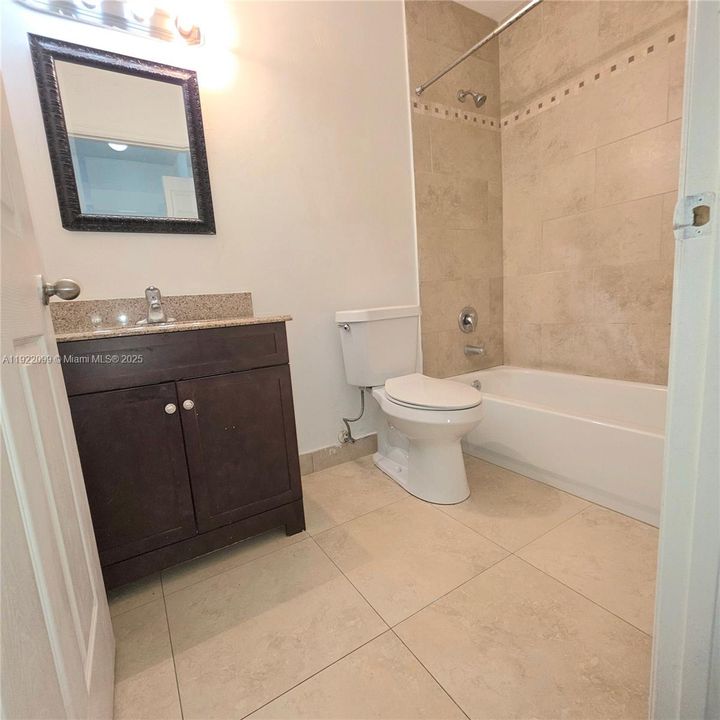 For Rent: $1,690 (1 beds, 1 baths, 575 Square Feet)