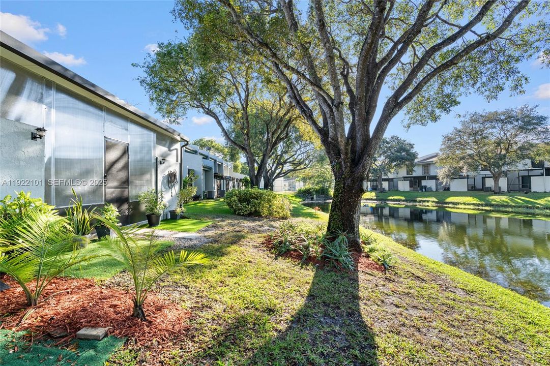 For Sale: $539,900 (3 beds, 2 baths, 1331 Square Feet)