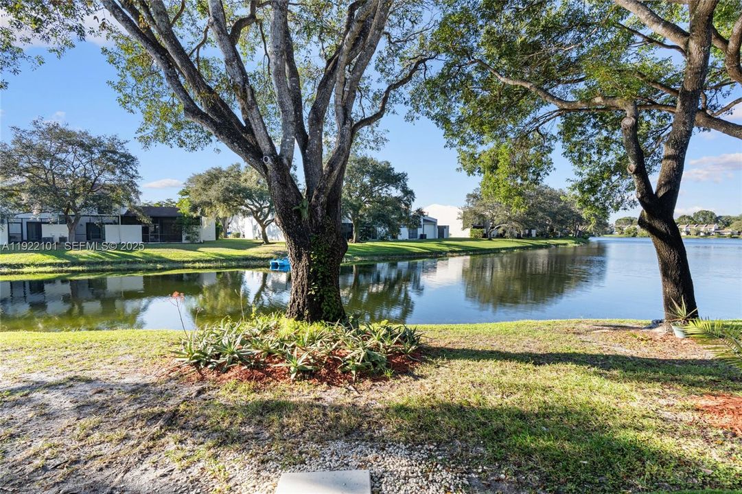 For Sale: $539,900 (3 beds, 2 baths, 1331 Square Feet)