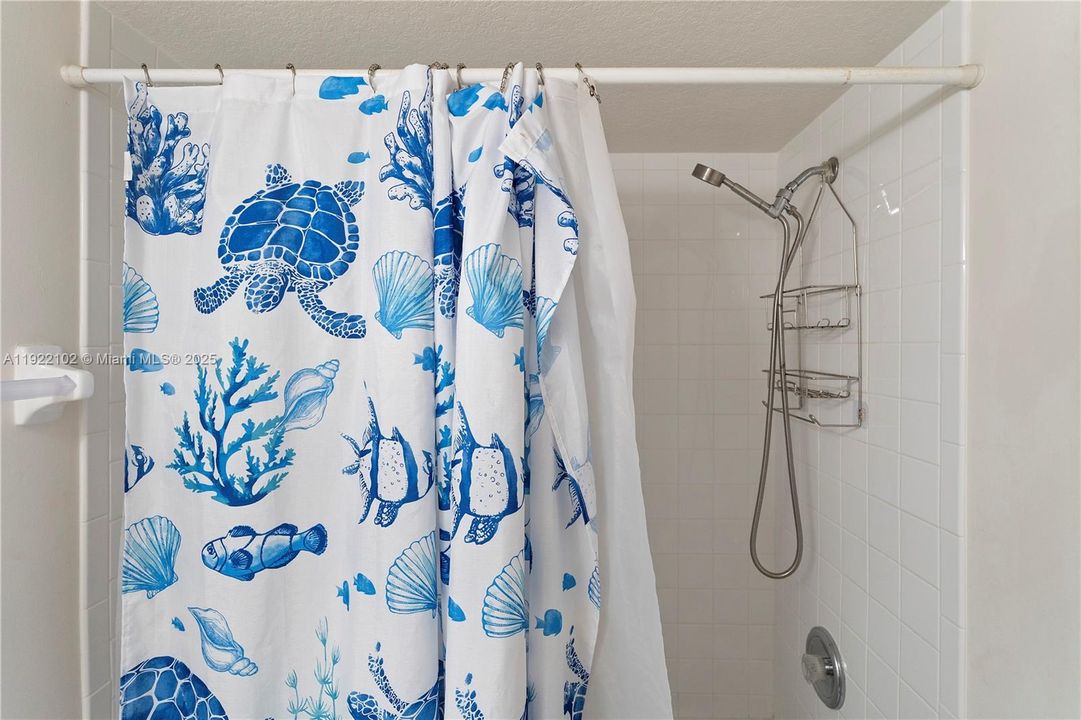 For Sale: $269,999 (2 beds, 2 baths, 1193 Square Feet)