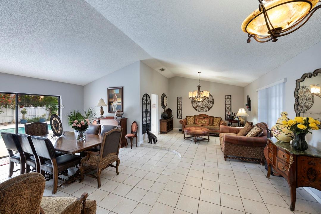 For Sale: $870,000 (4 beds, 3 baths, 2098 Square Feet)