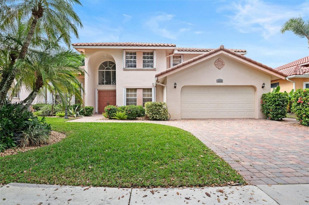 待售: $899,000 (4 贝兹, 3 浴室, 3235 平方英尺)