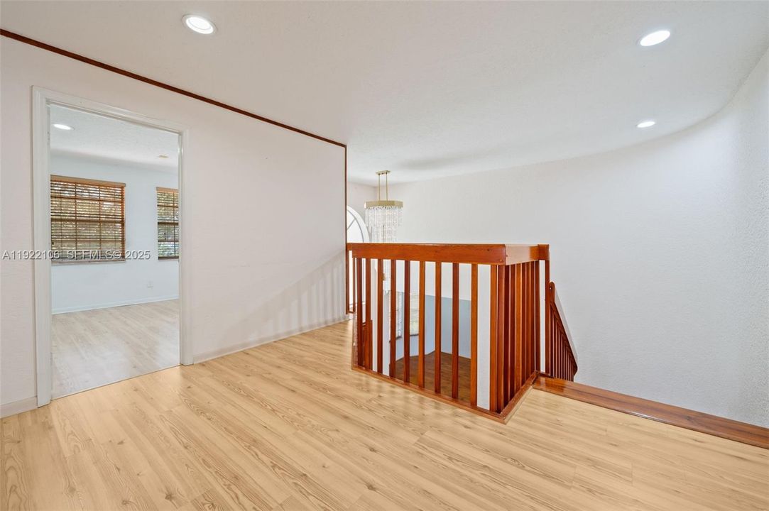 待售: $899,000 (4 贝兹, 3 浴室, 3235 平方英尺)