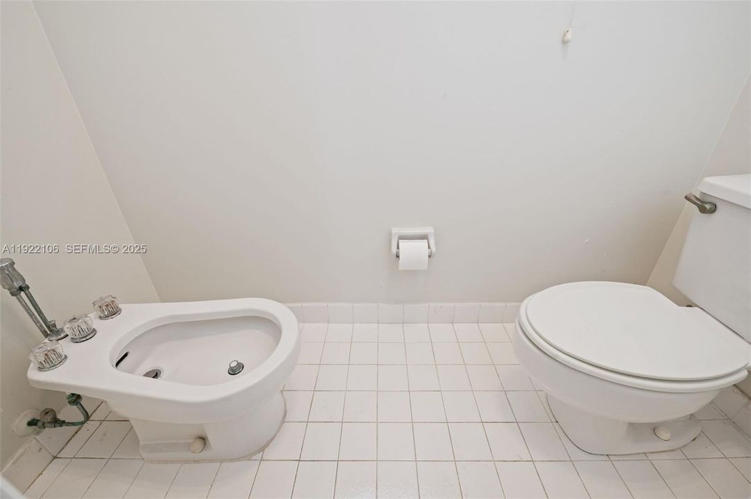 待售: $899,000 (4 贝兹, 3 浴室, 3235 平方英尺)