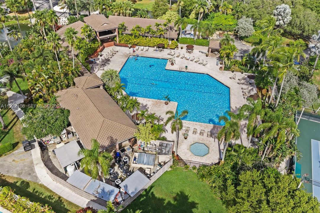 待售: $899,000 (4 贝兹, 3 浴室, 3235 平方英尺)