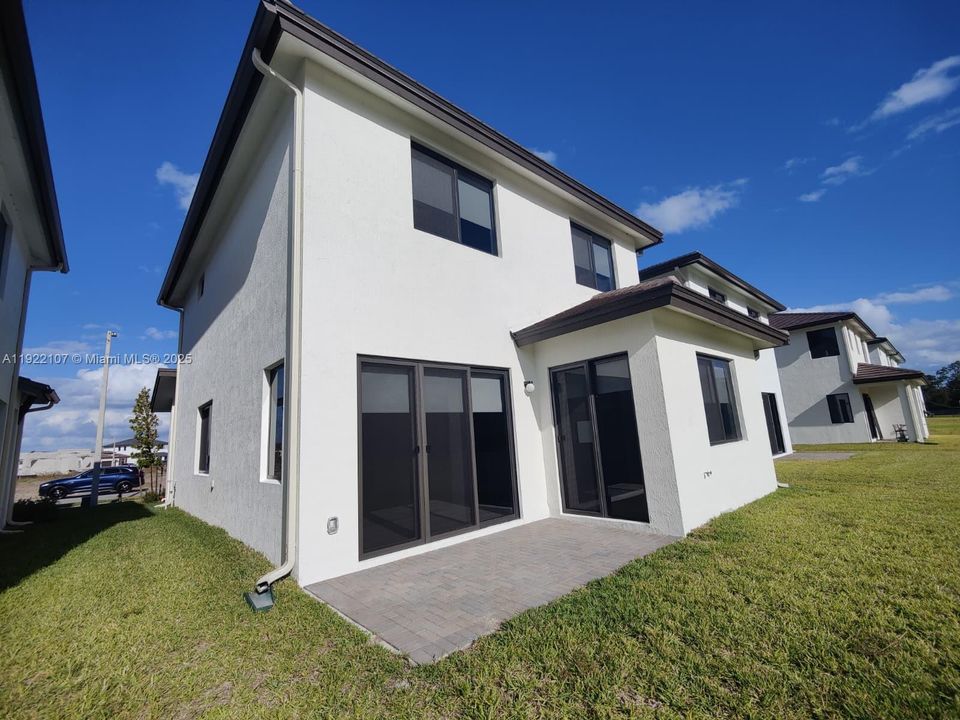 En Renta: $2,400 (3 camas, 2 baños, 0 Pies cuadrados)